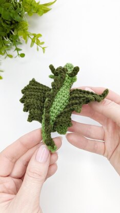 Crochet mini dragon pattern, amigurumi baby dragon crochet pattern