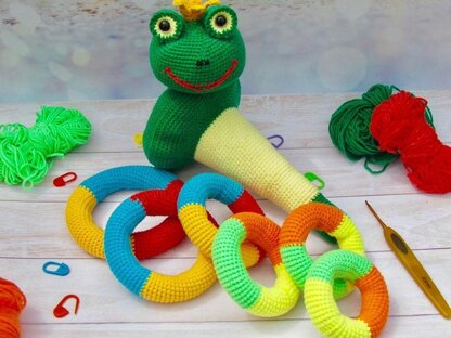 Stacking rings multi-color frog