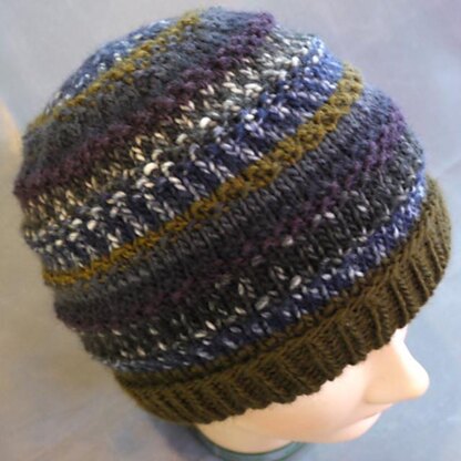 Two-Needle Self-Striping Hat and Mitten Set