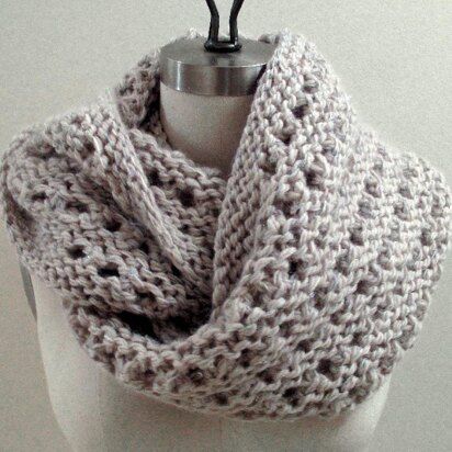 Mega Chunky Cowl