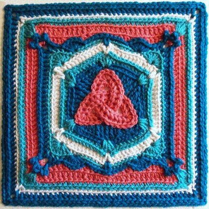 Triquetra Celtic Knot Afghan Block