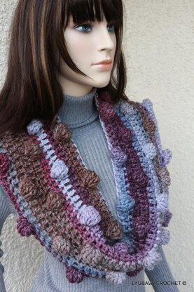 Chunky Bobble Cowl Scarf