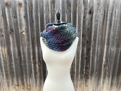 Eve Infinity Scarf