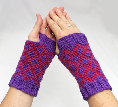 Women's Checkers Mitts