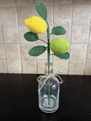 Lemon/Lime Sprig Crochet pattern - UK terms