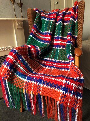 Crochet & Weave Jacobite Tartan Throw