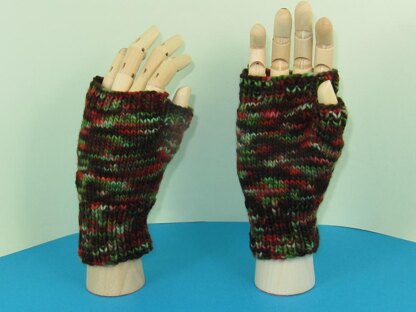 Chunky Self Striping Fingerless Gloves