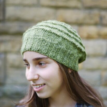 Soft ridge hat - knitting pattern