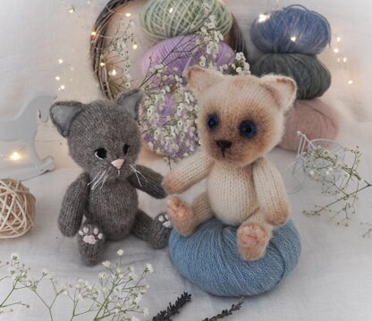 Knitted Kitten Back & Forth Pattern