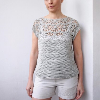 Pearl shell top