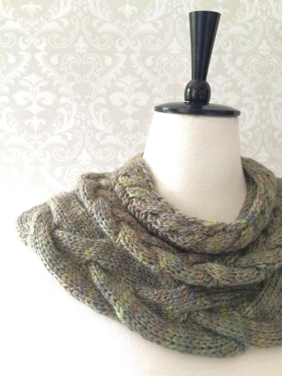 The Three Seas Cowl