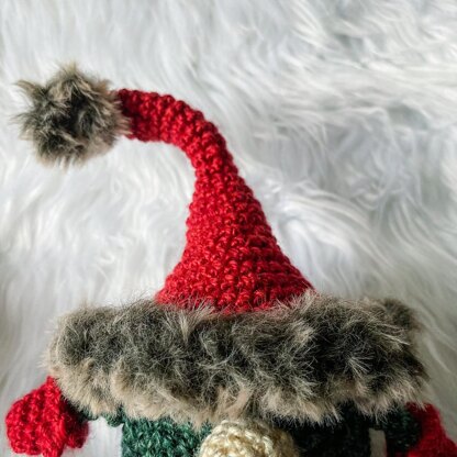 Gnome and Santa Amigurumi