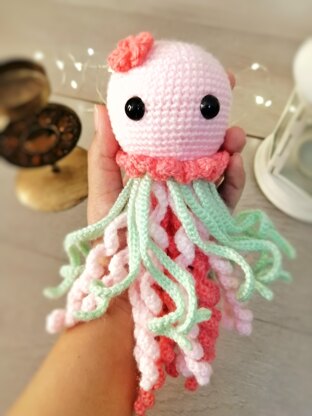 Amigurumi Jellyfish Bella