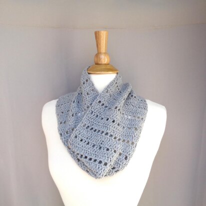 Una Cowl Scarf