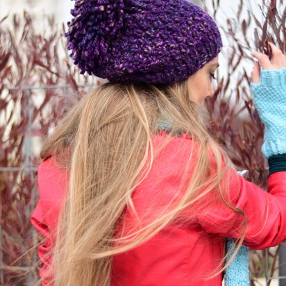 Olana knit hat with dreadlock pom