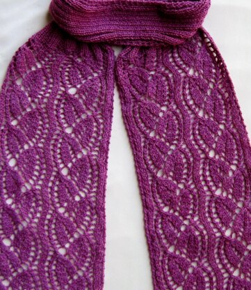 Dayflower Turtleneck Scarf