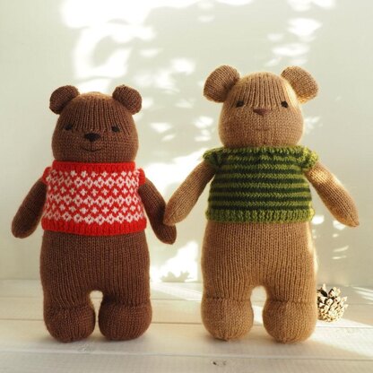 Bear toy knitting pattern