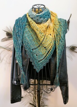 Triangular Scarf "Xanthis"