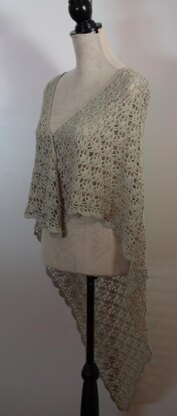 Triangular Lace Shawl with Scalloped Edging