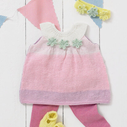 Sirdar 4922 Pinafore Dress, Shoes and Headband PDF