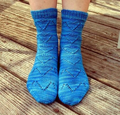 Birds in Flight Socks
