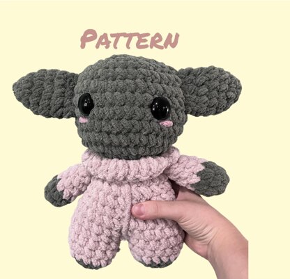 Green Alien Child Crochet Pattern