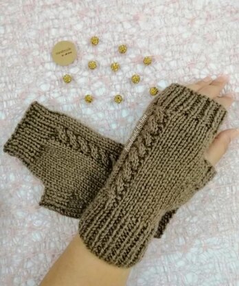 Single Cable Fingerless Mitts