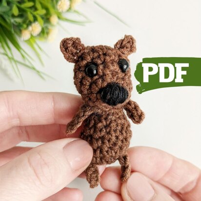 Crochet bear pattern, tiny amigurumi bear, minimum sew crochet pattern