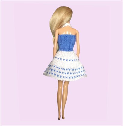 My Mini Stitch - Thousand Island 😜🏝️ . . . #barbie #barbieclothes  #dolldesigner #dolldress #littledresses #barbiestyle #barbiestylist  #dollstylist #dress #mattel #instabarbie #white #juniorprenuer #junior  #blue #barbiedressdesigner #barbieclothes