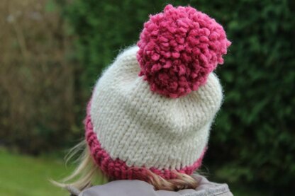 PDF54 Knit Bobble Hat