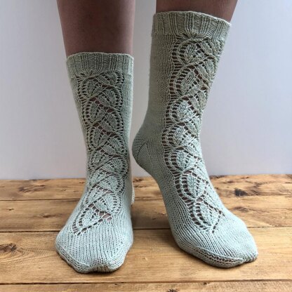 Summer Vine Socks