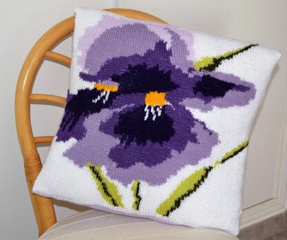 Iris Cushion