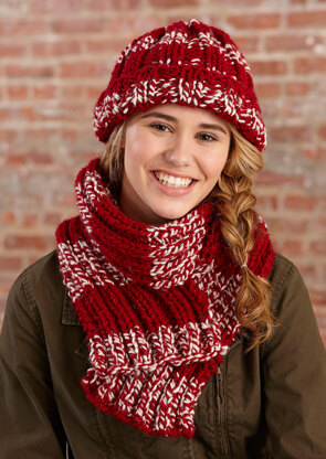 Simple Knit Crimson Hat and Scarf in Lion Brand Wool-Ease Thick & Quick - L30086
