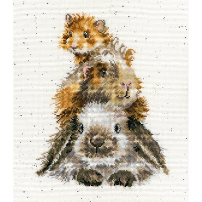 Bothy Threads Piggy In The Middle Cross Stitch Kit - 26 x 30cm
