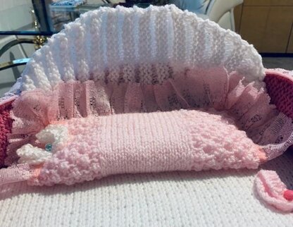 Doll's Butterfly Bed
