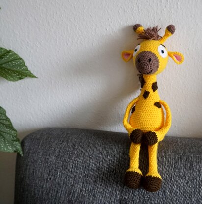 Crochet Pattern Long Legged Giraffe Jerry!