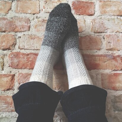 Modular grid socks