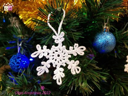 Openwork snowflake 3