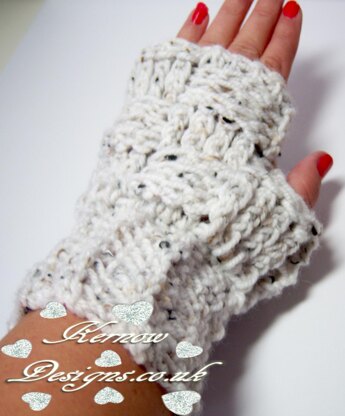 Basket Weave Fingerless Gloves