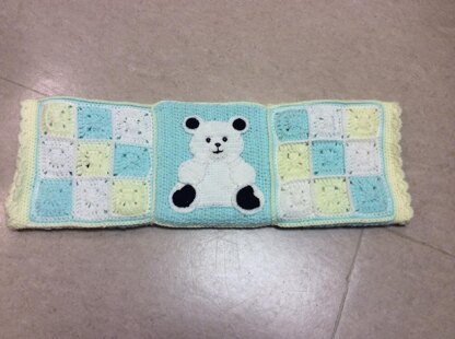 PAWSitively unBEARably cute baby blanket pattern