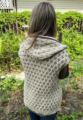 Basket Tree Hooded Vest