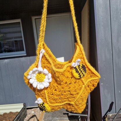Honeycomb and Bee Bag