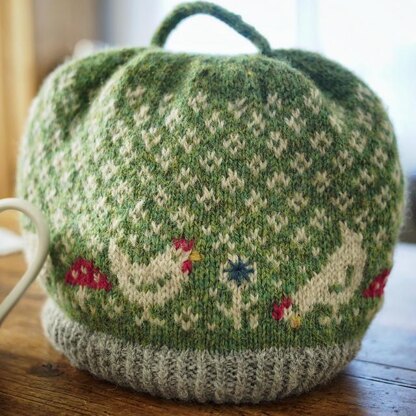 Solstice Glow tea cosy