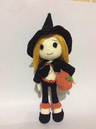 Cute Witch Wendy Amigurumi