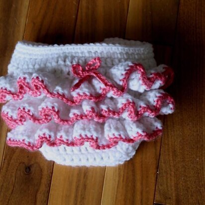 Ruffled Diaper Cover and Headband Pattern