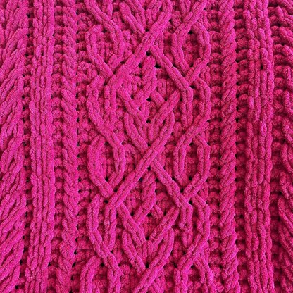 Entwined Staghorn Cable Blanket