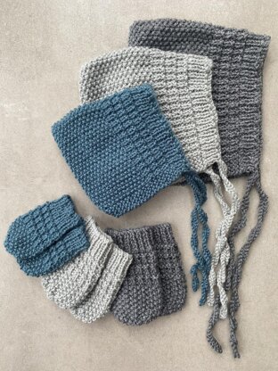 Baby Bonnet & Mittens