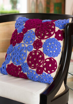 Circle Motif Pillow in Red Heart with Love Solids - LW4481 - Downloadable PDF