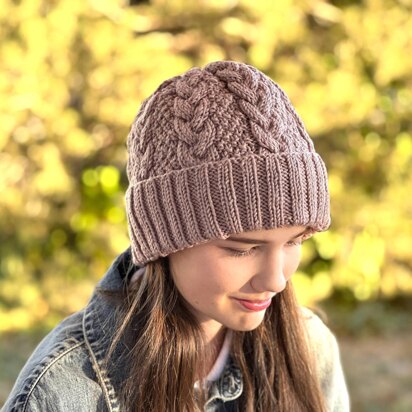 Kylie Cabled Hat