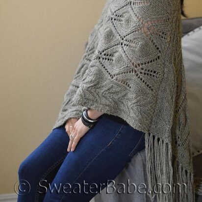 #201 Off-Kilter Lace Poncho